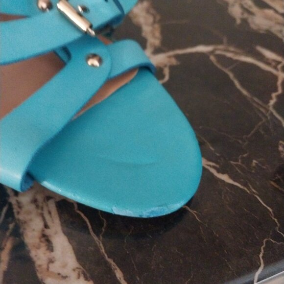 Modern Rush - Picture 7 of 7